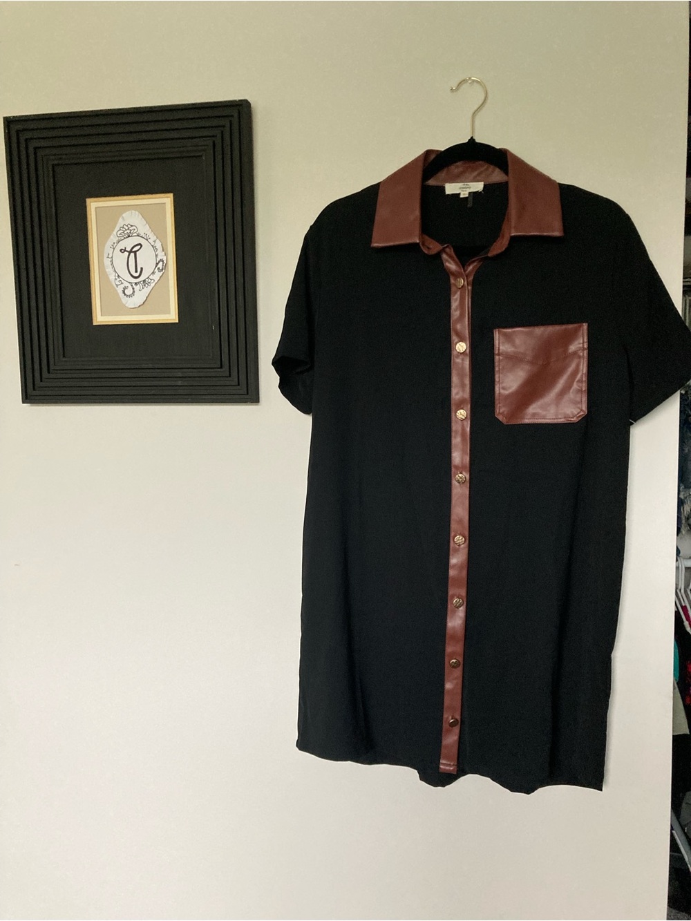 entro Black Short Sleeve Button-Down Shirt dress with Brown faux leather Trim